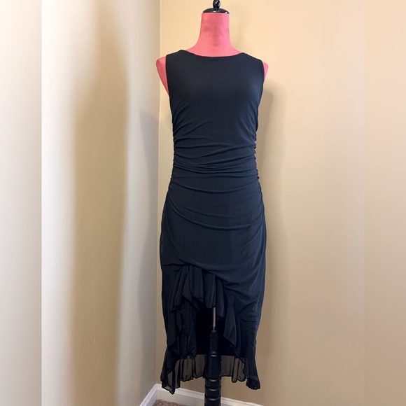 BLACK ASYMMETRICAL RUFFLE HEM RUCHED DRESS - Picture 4 of 13